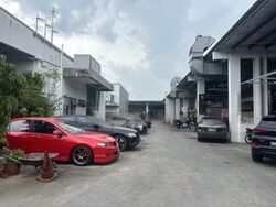 First East Centre (D14), Factory #451117861